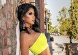 Kimberly Flores stunning in an emerald green dress at the Trakalosa inn in Monterrey