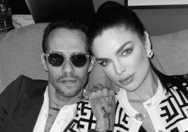 The salsa singer had a romantic gesture with his girlfriend which was immortalized on social networks