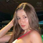 They say Pandora Kaaki shows even tonsils and is all the rage for this photo