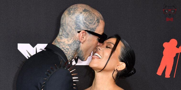 Travis Barker Kourtney Kardashian