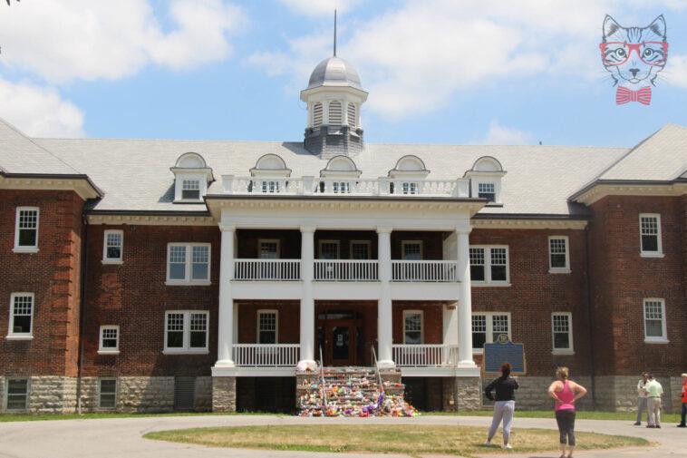 The sinister boarding schools where 6,000 indigenous children died in Canada canada