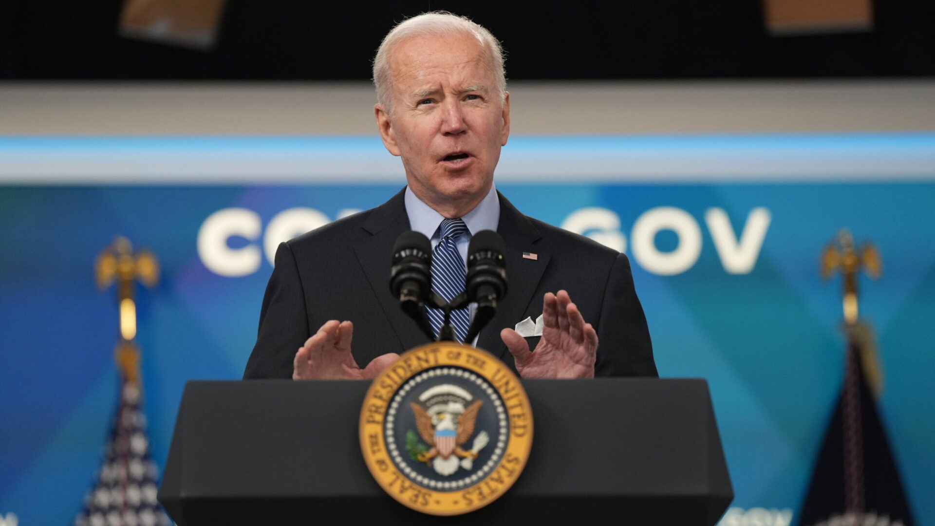 The Biden government will remove the coronavirus test requirement to enter the US scaled