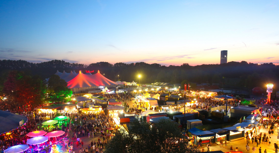 Tollwood Festival opens
