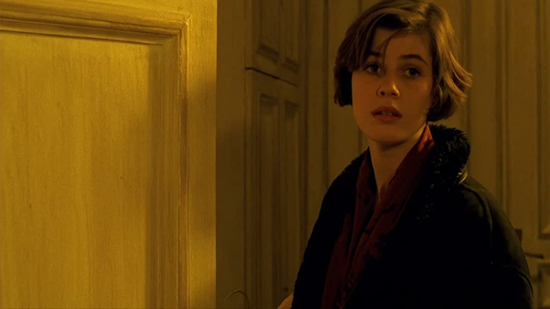 Veronique Fuente Pictures, News Photos, Picture Slideshows & More