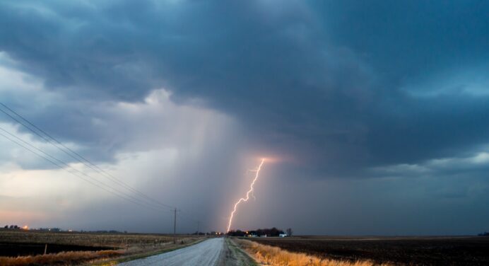 Météo-France warns of a high risk of thunderstorms in ten departments of the South-West