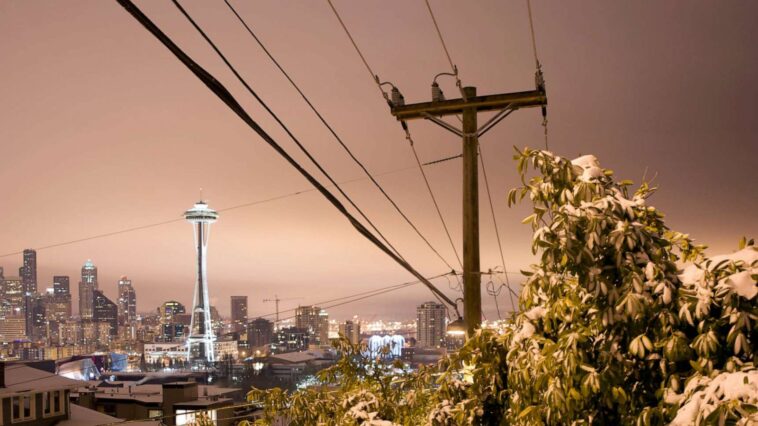Washington State News - Public Property Vandalized, 3 Substations Lost Power power substations vandalized
