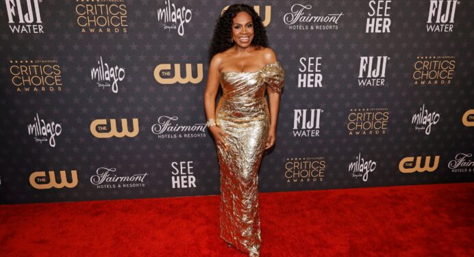 Critics Choice Awards 2023: The Looks Of The Stars On The Red Carpet