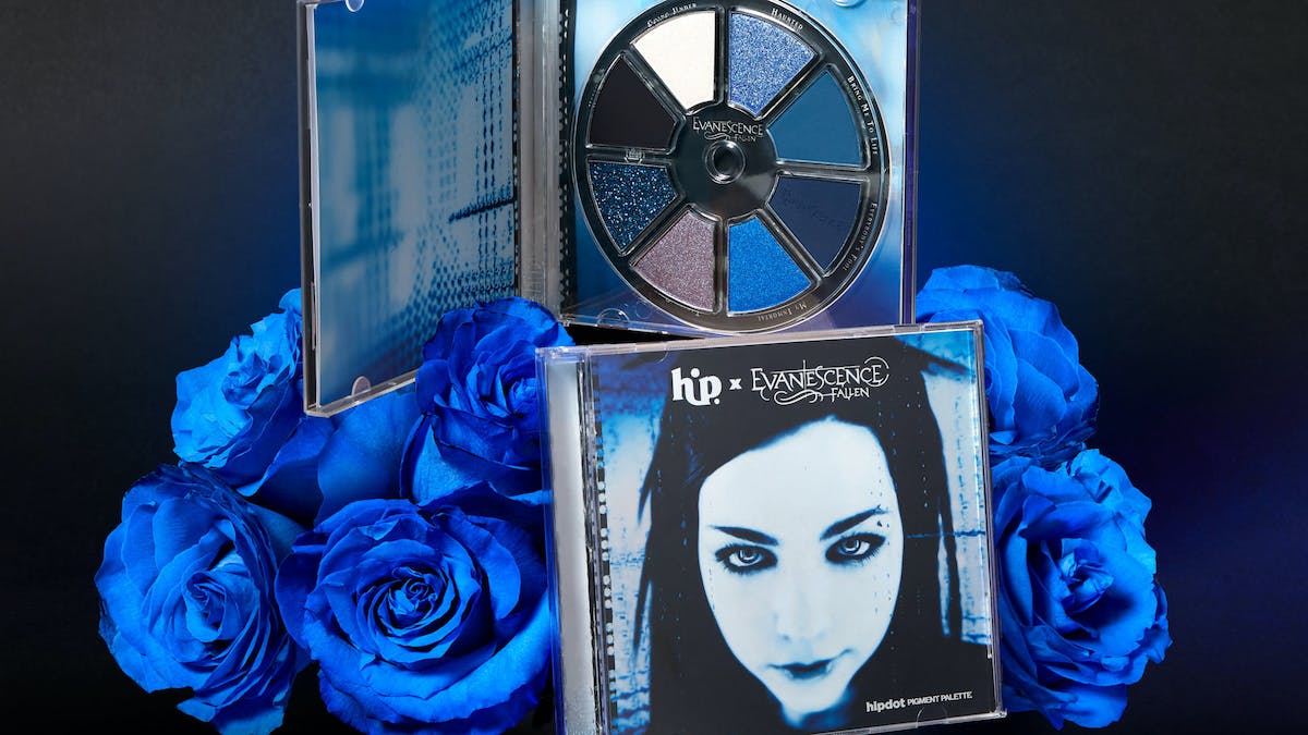 Evanescence HipDot CD make up palette header