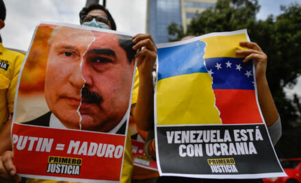 maduro putin war ukraine GettyImages 1238923916 e1646757869277
