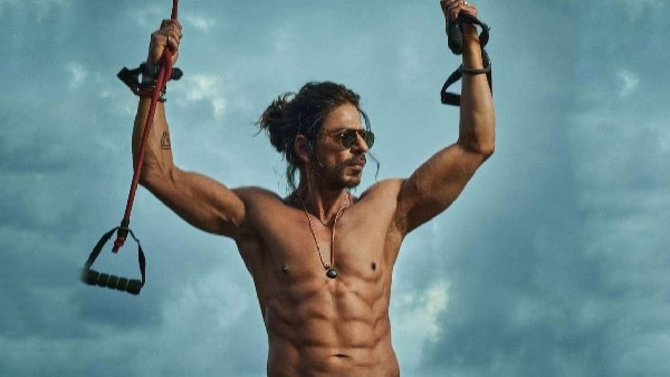 Pathaan Sets A New Record Just With The Advance Bookings Itself! Grossed 50cr and Counting! pathaan