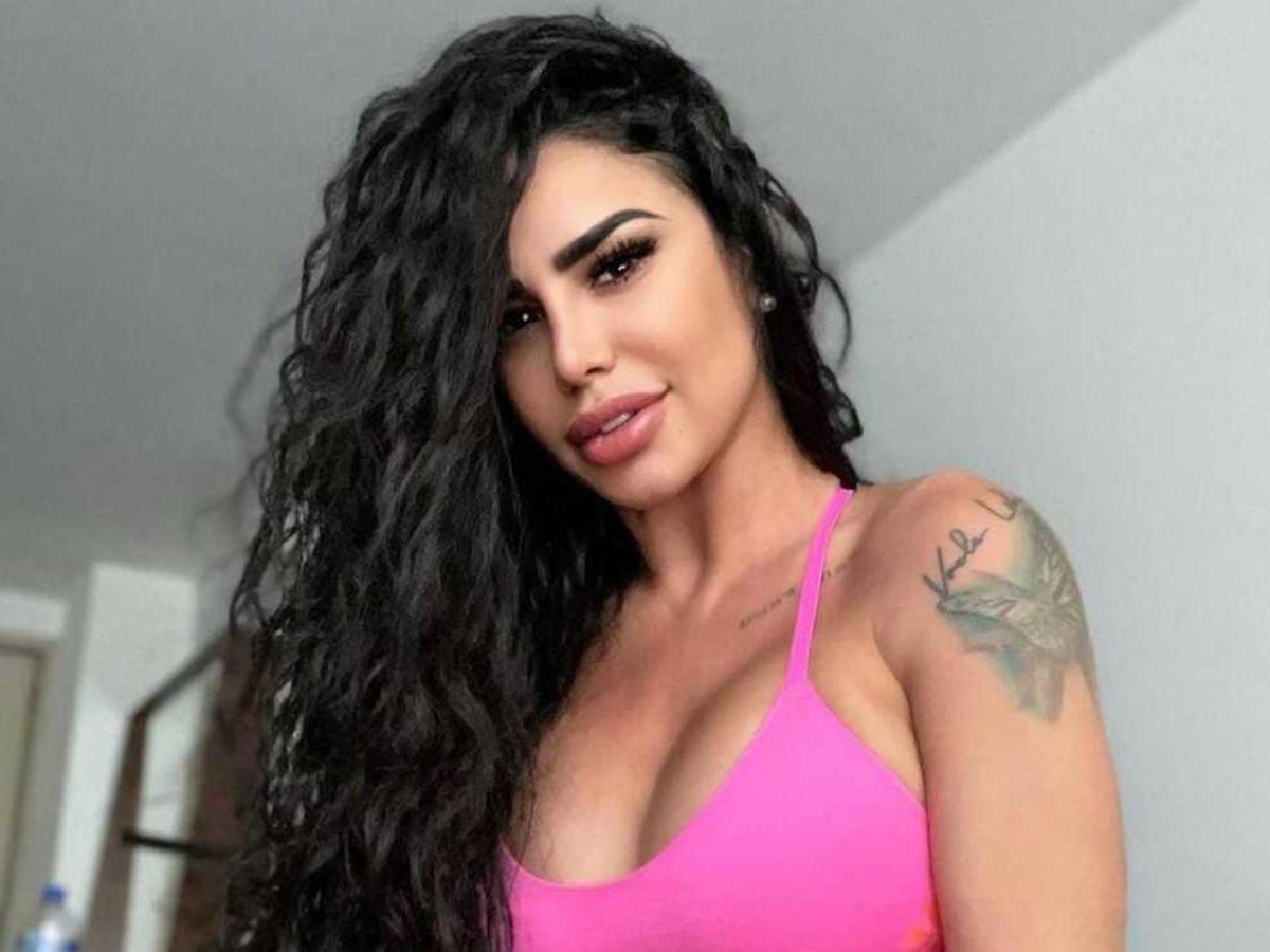 Lis Vega amazes Lis Vega amazes