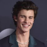 Shawn Mendes Clears Up The Air Around Rumors About him And Sabrina Carpenter: ''We're not dating'' shawn mendes