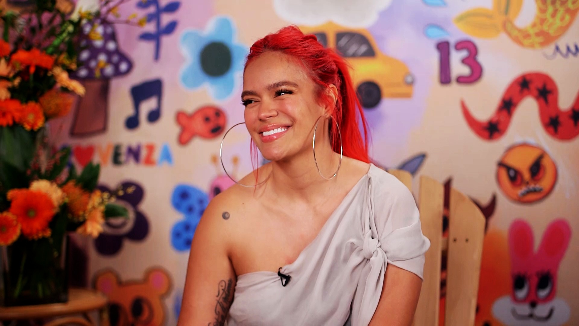 Through his words, Karol G speaks the truth and motivates his fans Karol G